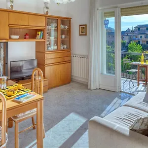 Elena House Apartment