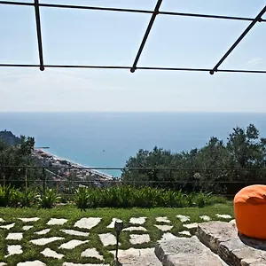 A Lea L'ua , Finale Ligure Italië